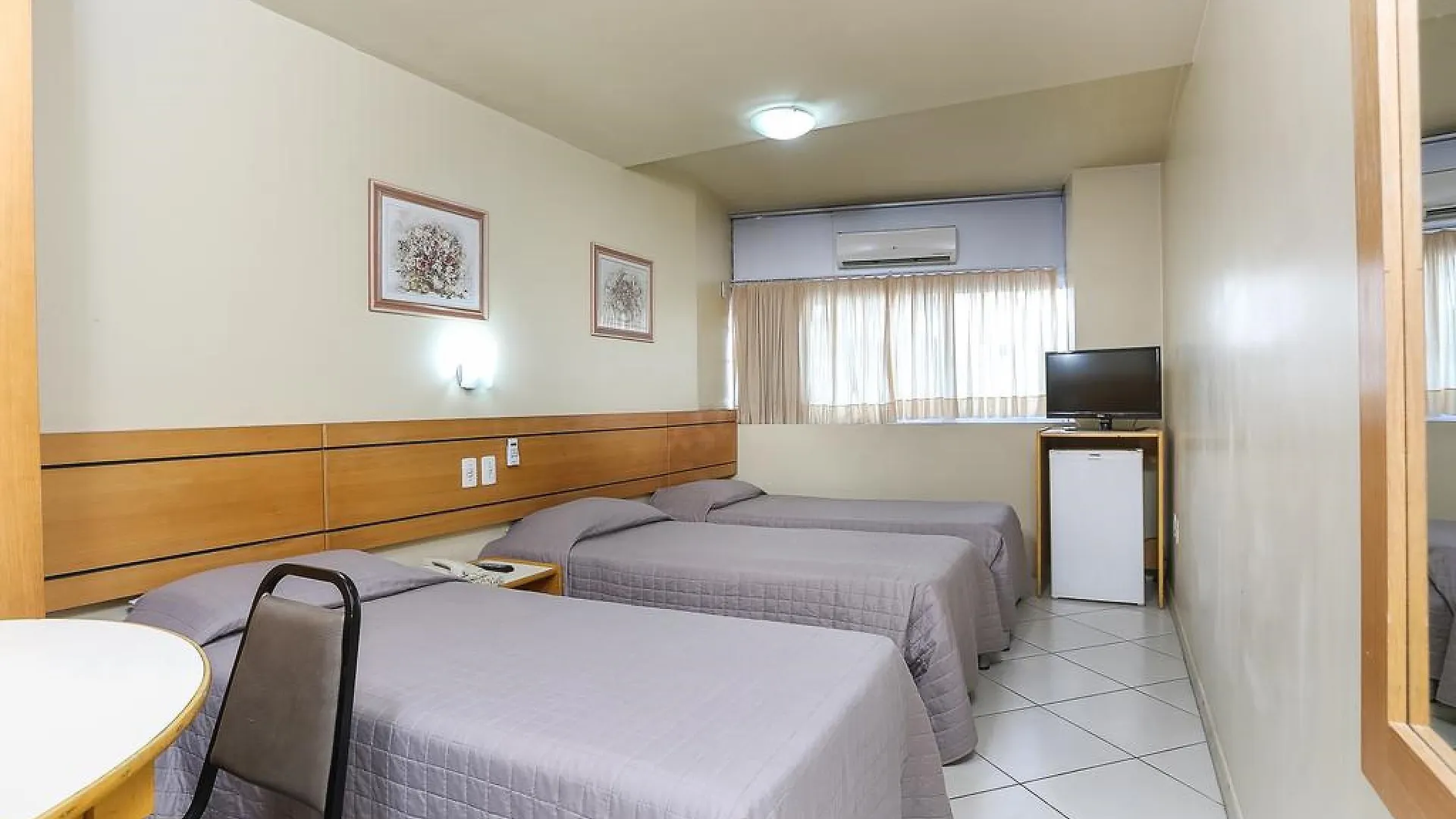Hotel Express Maua Porto Alegre 3*,  Brazil
